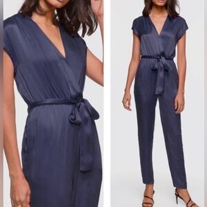 🆕️Greylin Elegant Vneck Navy Blue Jumpsuit XS